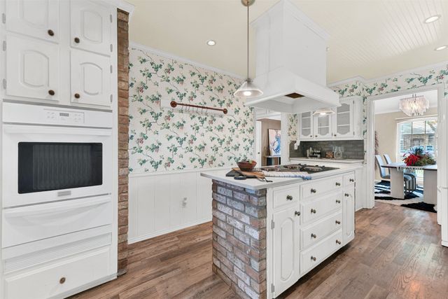 317 Faircrest Drive, Garland, TX 75040