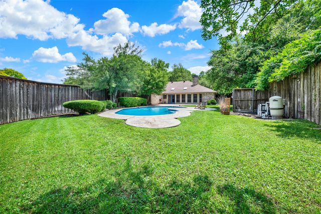 317 Faircrest Drive, Garland, TX 75040