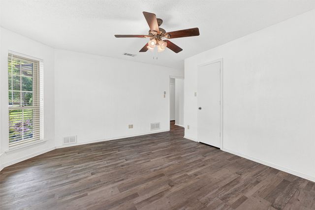 317 Faircrest Drive, Garland, TX 75040
