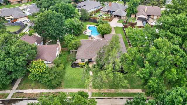 317 Faircrest Drive, Garland, TX 75040