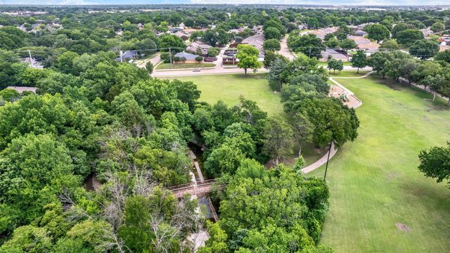 317 Faircrest Drive, Garland, TX 75040
