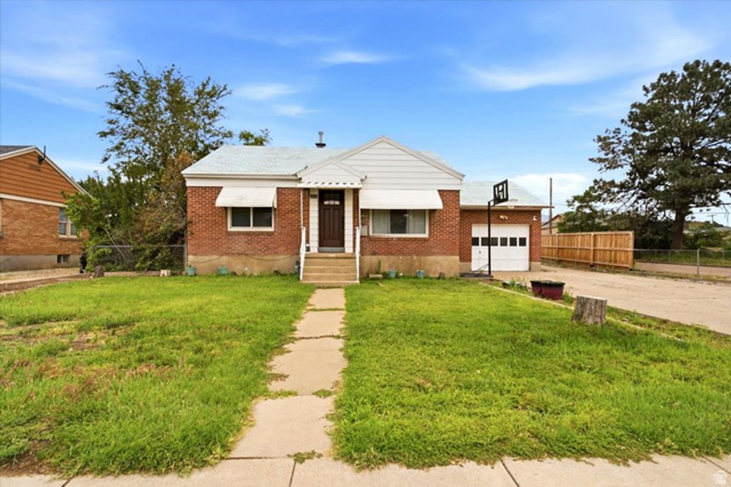 5492 S 2200 W, Roy, UT 84067 — exterior