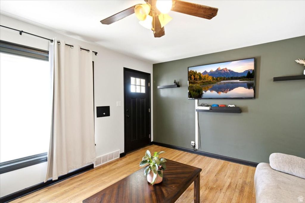 5492 S 2200 W, Roy, UT 84067 — photo 4