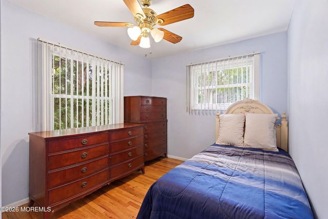 54 Redwood Place, Jackson, NJ 08527