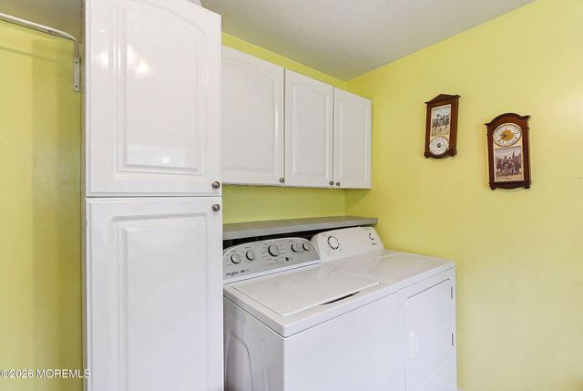 54 Redwood Place, Jackson, NJ 08527