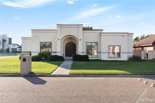 3914 Tierra Escondida Drive, Weslaco, TX 78596
