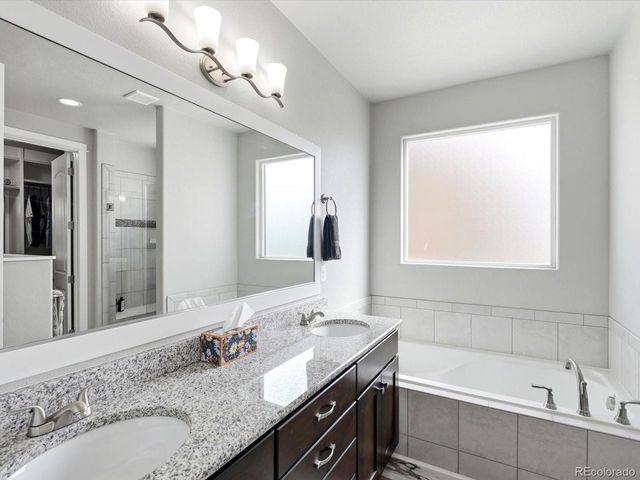 1759 Vista Point Ln, Severance, CO 80550