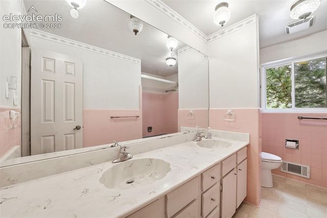 1406 Iowa Avenue, Colorado Springs, CO 80909