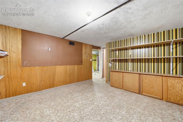 1406 Iowa Avenue, Colorado Springs, CO 80909