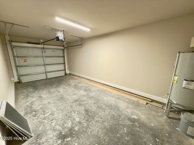 4371 W West Pine Street B, Farmville, NC 27828