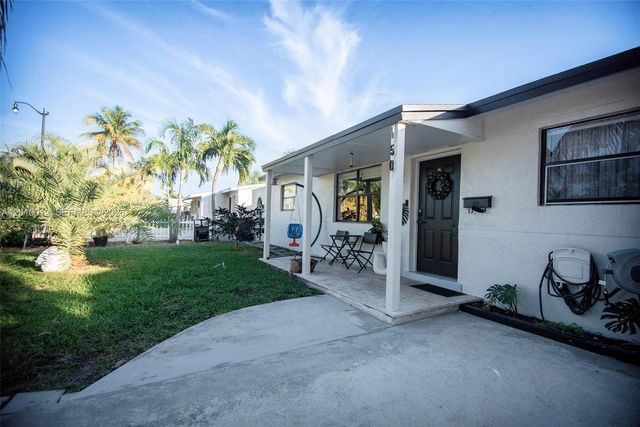 150 NE 31st St, Pompano Beach, FL 33064