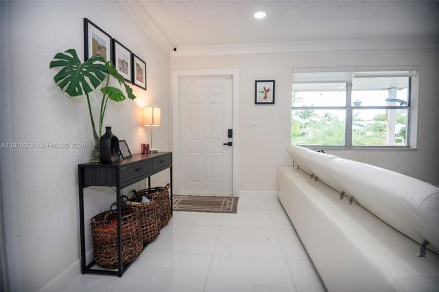 150 NE 31st St, Pompano Beach, FL 33064