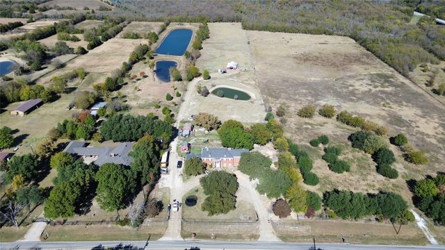 363 town east, Sunnyvale, TX 75182