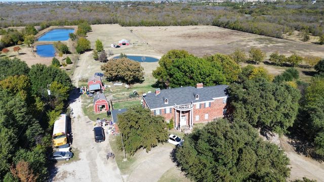 363 town east, Sunnyvale, TX 75182