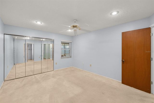 2367 MABEN CIRCLE P9, Palm Harbor, FL 34683