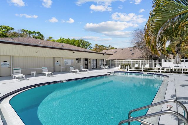 2367 MABEN CIRCLE P9, Palm Harbor, FL 34683