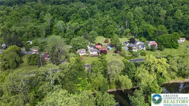 1490 South Delaware Drive, Easton, PA 18042
