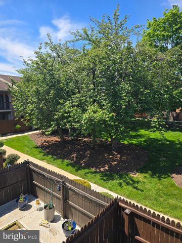 147 LANCASTER EST, Mount Joy, PA 17552