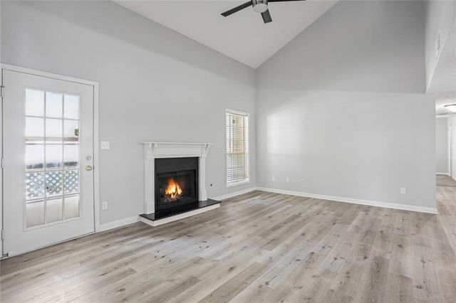 6430 Oakleaf Way, Morrow, GA 30260