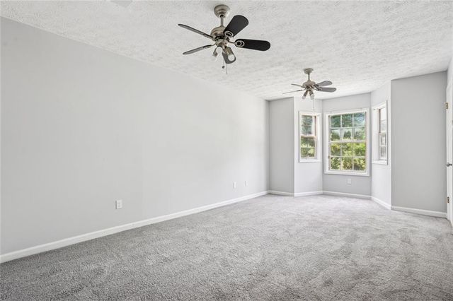 6430 Oakleaf Way, Morrow, GA 30260