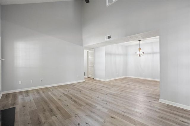 6430 Oakleaf Way, Morrow, GA 30260