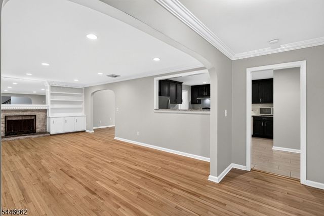22 Franklin Blvd, Franklin Twp., NJ 08873