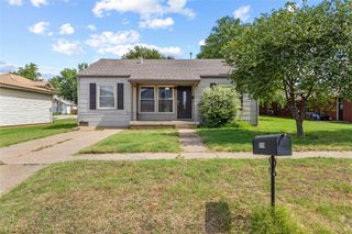 319 E Arapaho Avenue, Weatherford, OK 73096