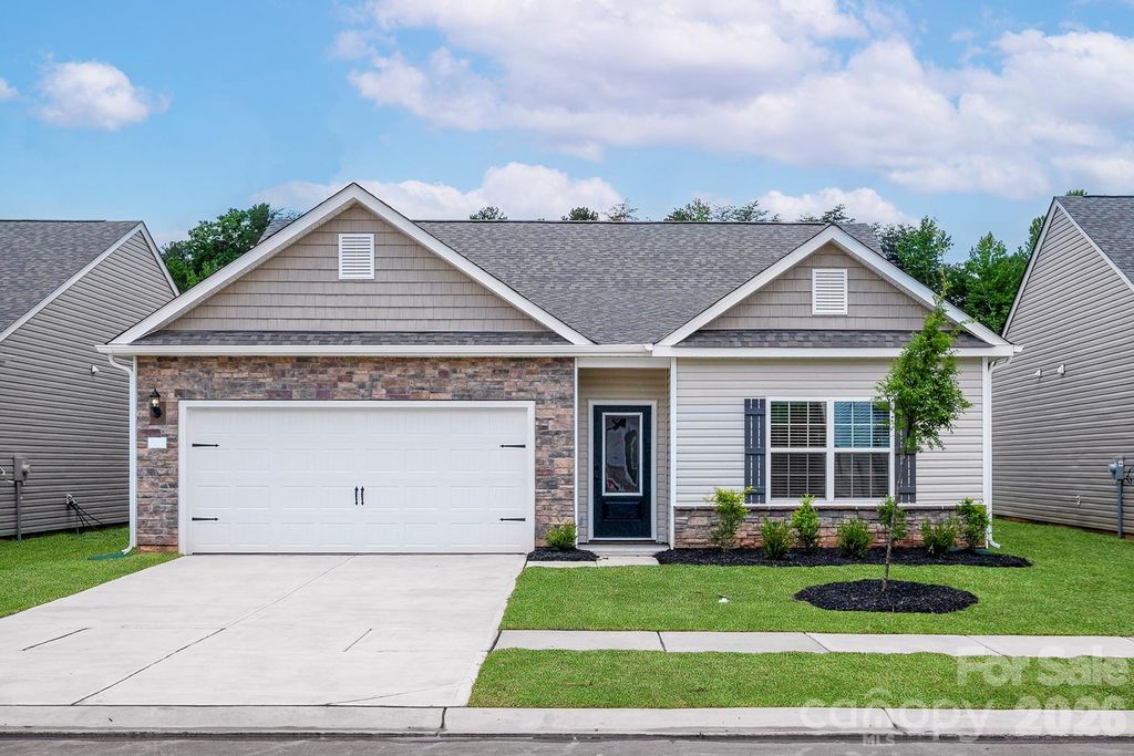 6509 Fairford Drive, Charlotte, NC 28215