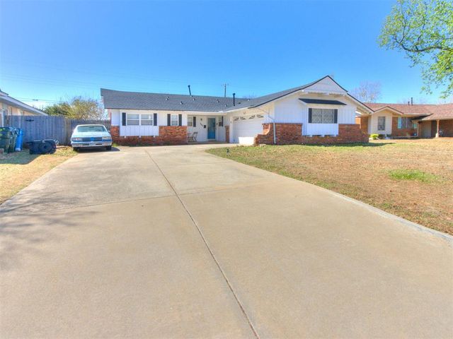 2909 N Viewpoint Drive, Midwest City, OK 73110