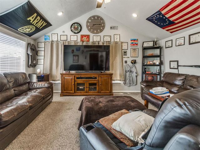 2909 N Viewpoint Drive, Midwest City, OK 73110