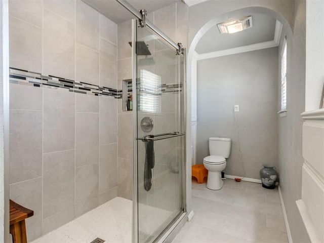 2909 N Viewpoint Drive, Midwest City, OK 73110