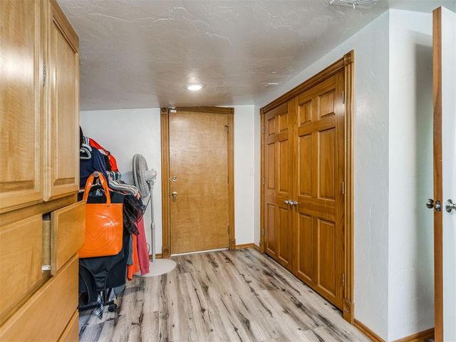 2909 N Viewpoint Drive, Midwest City, OK 73110