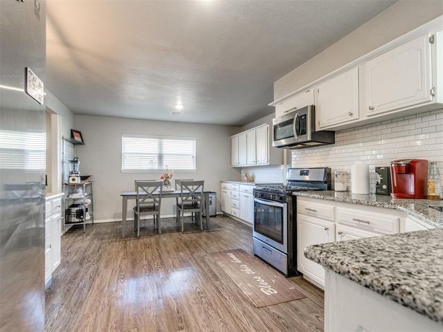 2909 N Viewpoint Drive, Midwest City, OK 73110