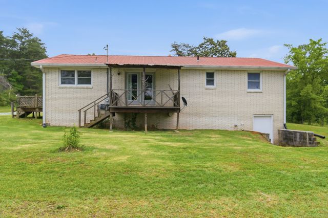 150 Mutt Rd, White Bluff, TN 37187