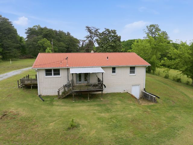 150 Mutt Rd, White Bluff, TN 37187
