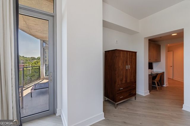 222 12th Street NE 806, Atlanta, GA 30309