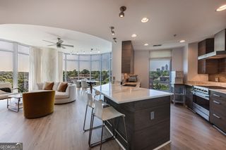 222 12th Street NE 806, Atlanta, GA 30309