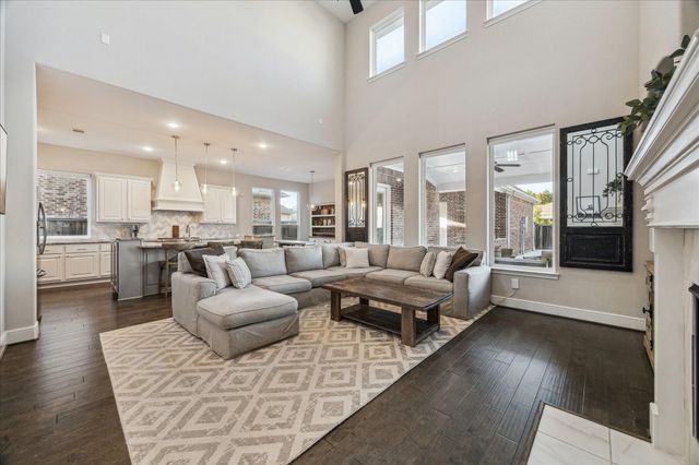 66 Footbridge Way, The Woodlands, TX 77389