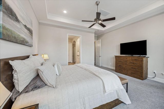 66 Footbridge Way, The Woodlands, TX 77389