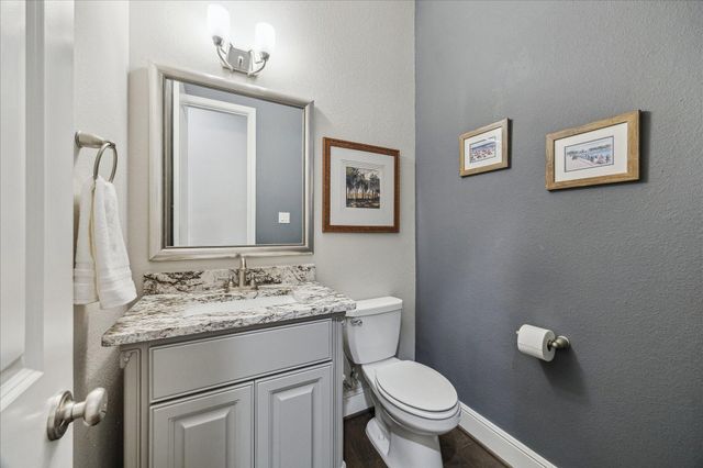 66 Footbridge Way, The Woodlands, TX 77389