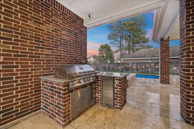 66 Footbridge Way, The Woodlands, TX 77389