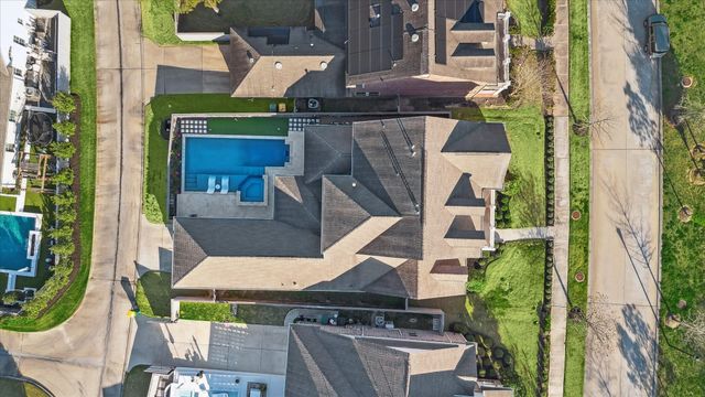 66 Footbridge Way, The Woodlands, TX 77389