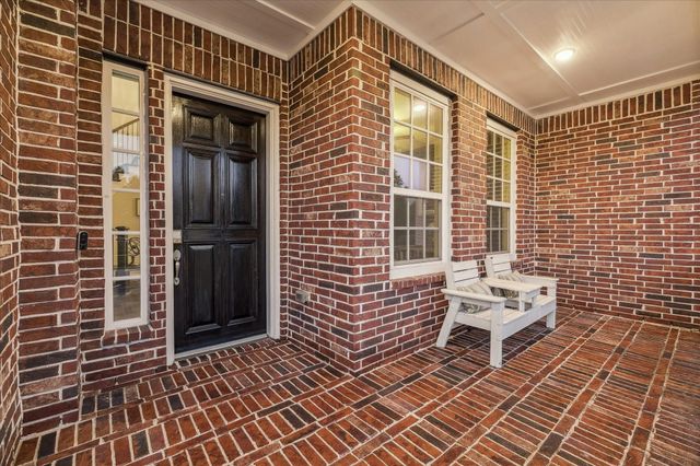 66 Footbridge Way, The Woodlands, TX 77389