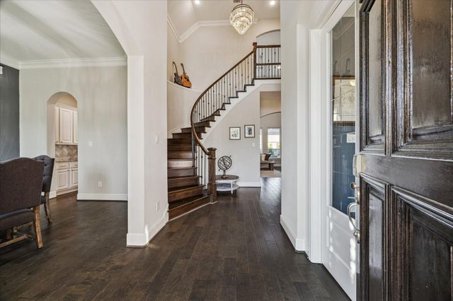 66 Footbridge Way, The Woodlands, TX 77389