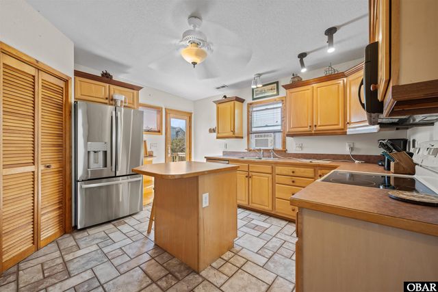 152 Whistling Swan Drive Lot 10, Duck, NC 27949