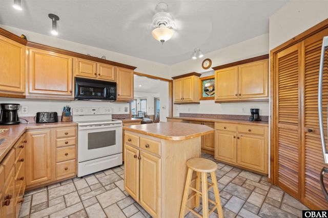 152 Whistling Swan Drive Lot 10, Duck, NC 27949