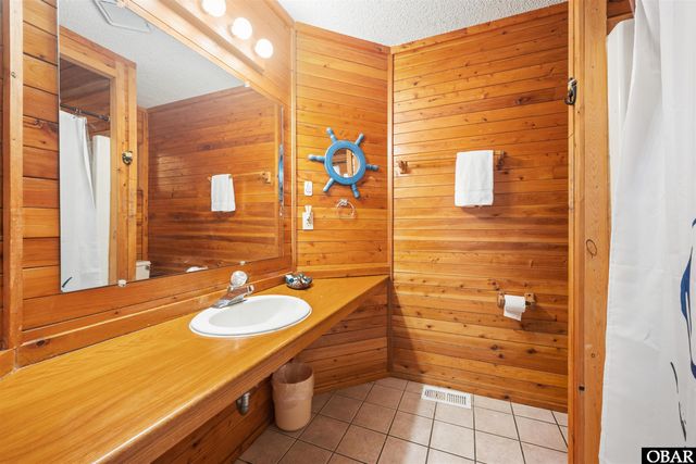 152 Whistling Swan Drive Lot 10, Duck, NC 27949