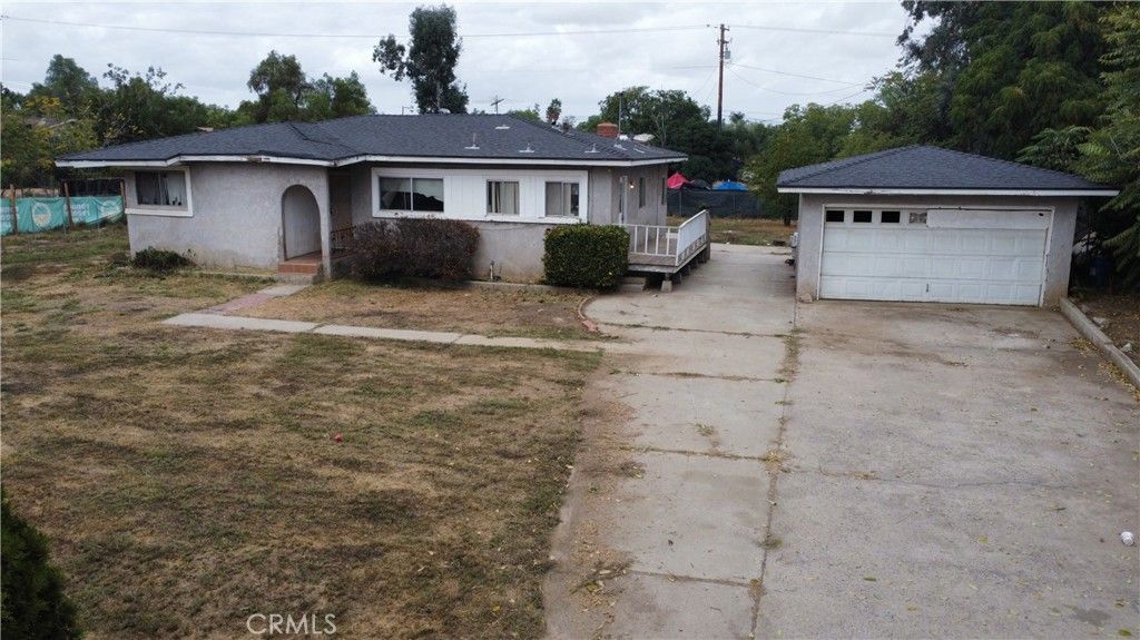 21840 Orange, Perris, CA 92570