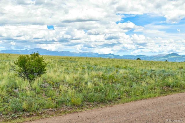 4782 County Road 71, Guffey, CO 80820