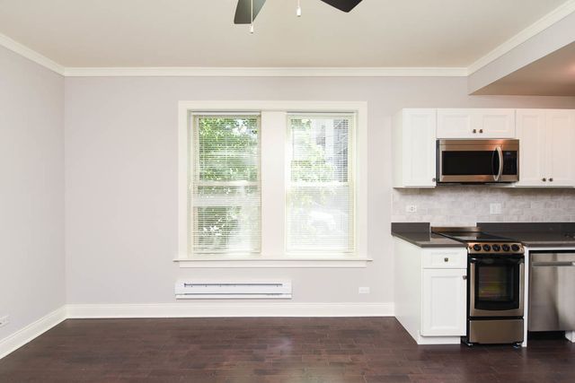 640 W WRIGHTWOOD Avenue 211, Chicago, IL 60614